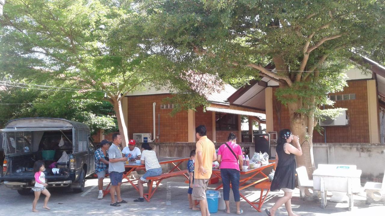 สุขทวีรีสอร์ท อ่าวมะนาว होटल Prachuap Khiri Khan