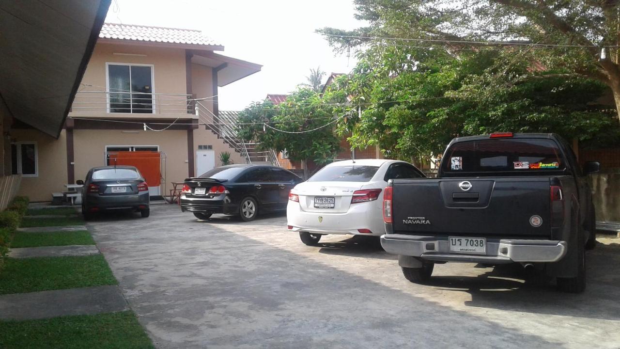 होटल สุขทวีรีสอร์ท อ่าวมะนาว Prachuap Khiri Khan