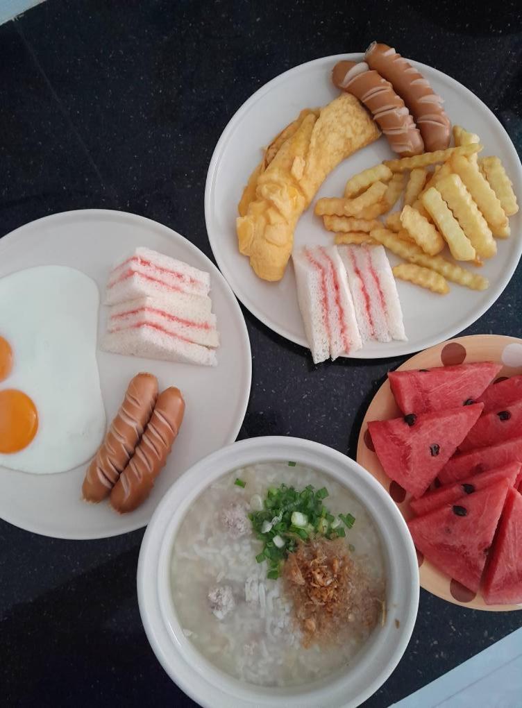สุขทวีรีสอร์ท อ่าวมะนาว होटल 3*